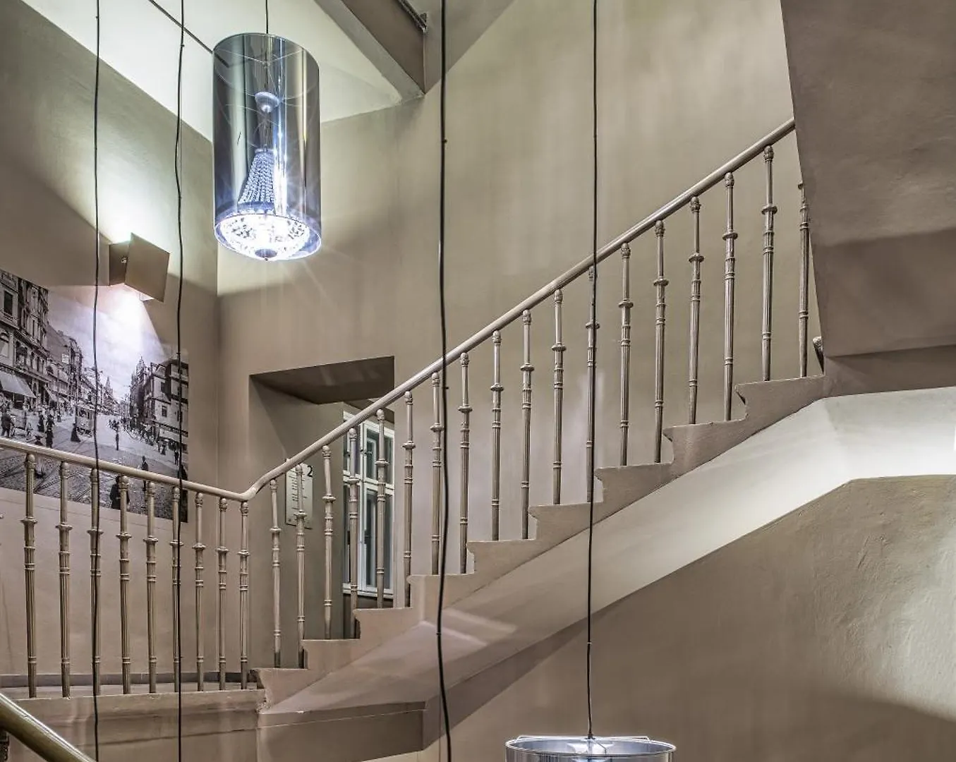 Vn48 Suites By Adrez Praag