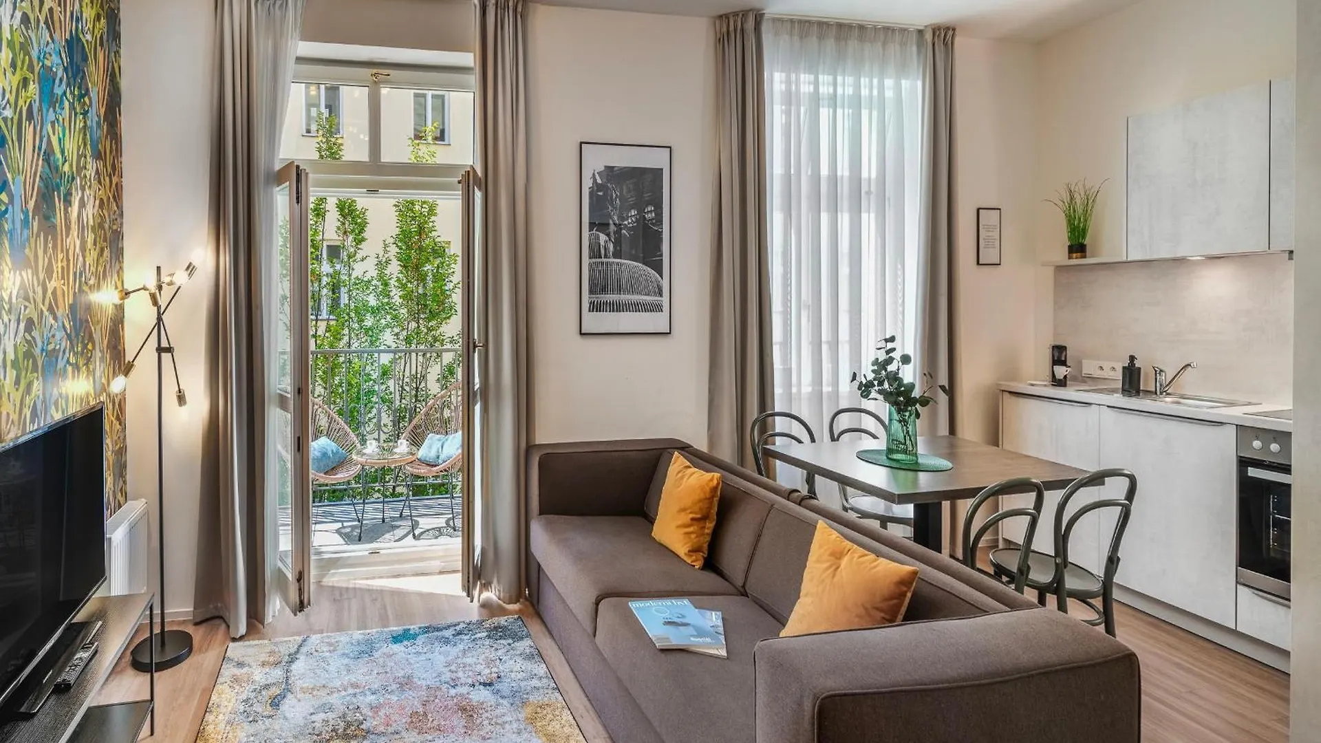 Aparthotel Vn48 Suites By Adrez Praag