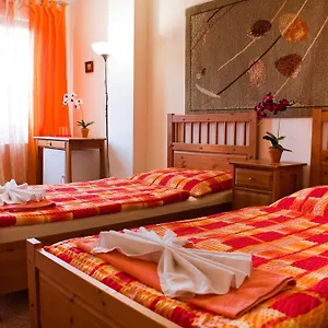 Bed & Breakfast Europa, Prague