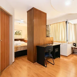  Hotel apartamentowy A1 Flats Red Pool Berrini Brazylia