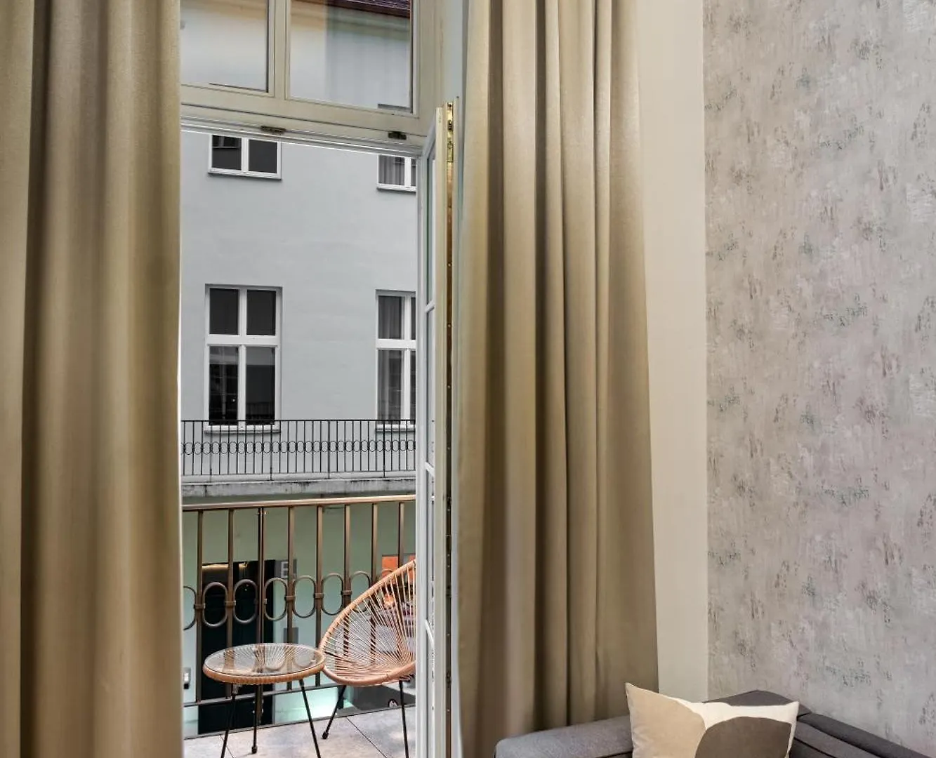 Vn48 Suites By Adrez Prag Tjeckien