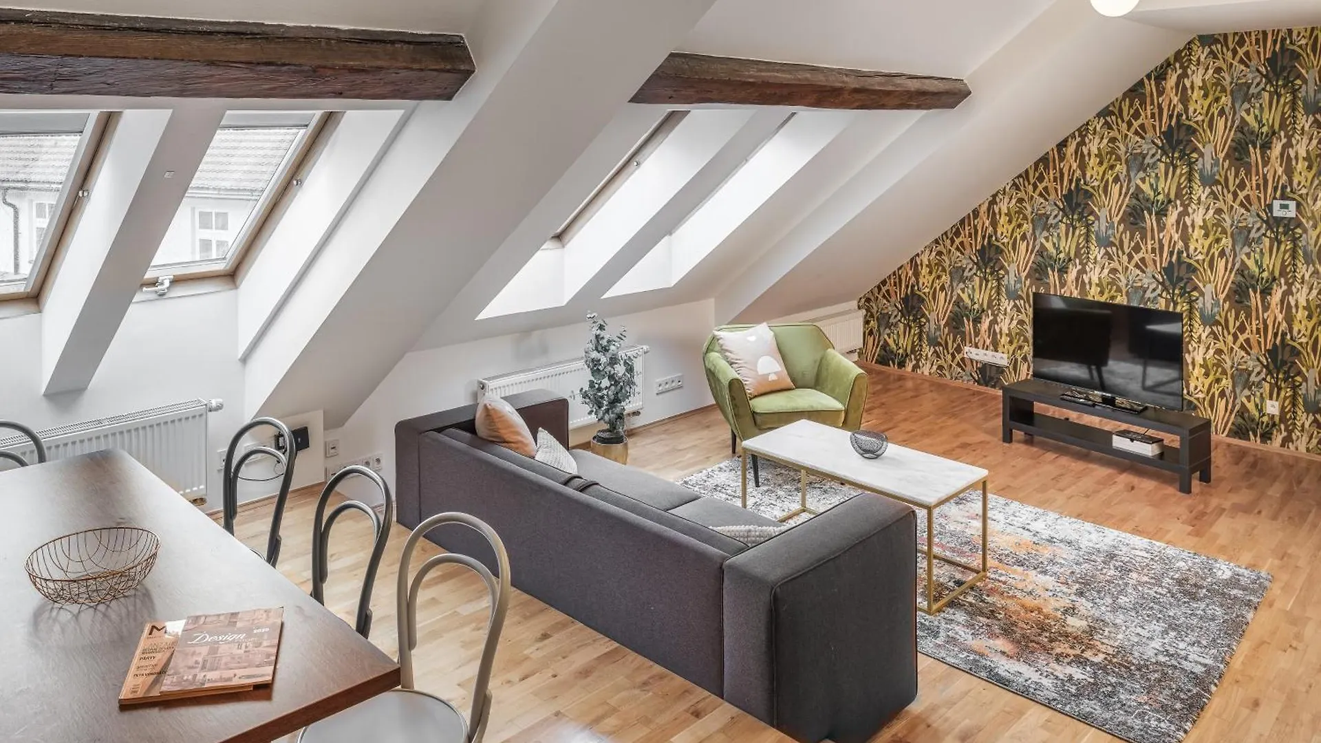 Vn48 Suites By Adrez Prag