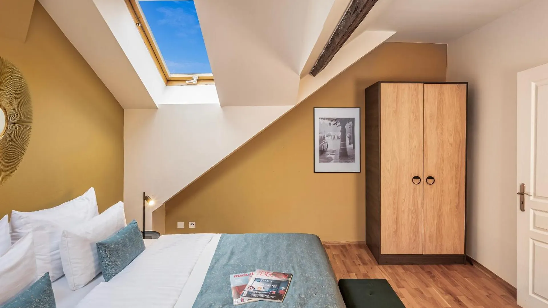 Lägenhetshotell Vn48 Suites By Adrez Prag